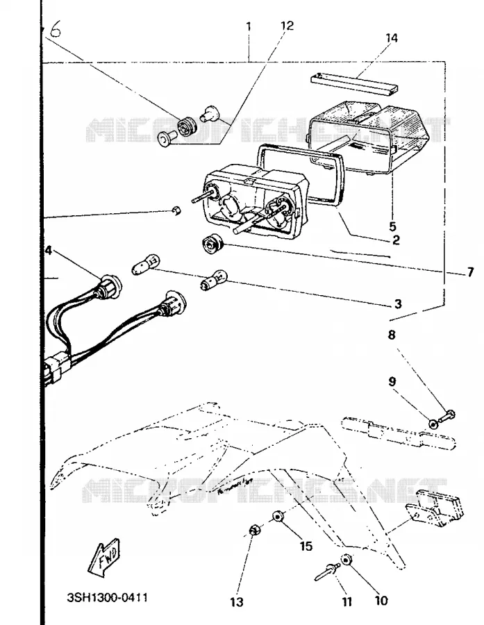 FEU ARRIERE Yamaha MOTO 125 1991 TDR  TDR125