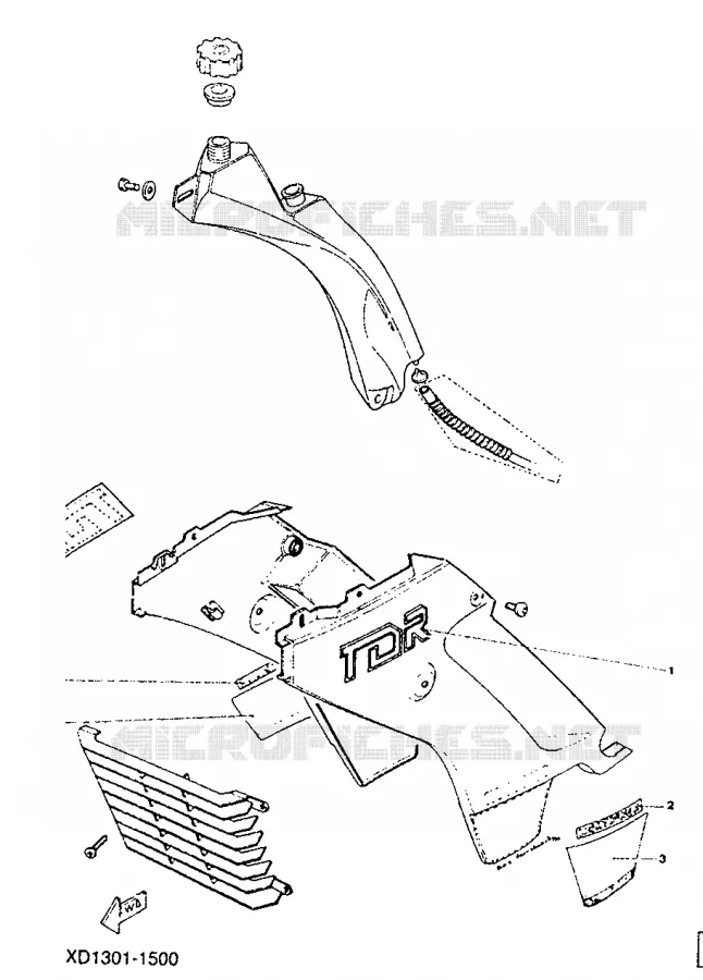 CACHE LATERAL - RESERVOIR D'HUILE Yamaha MOTO 125 1991 TDR  TDR125