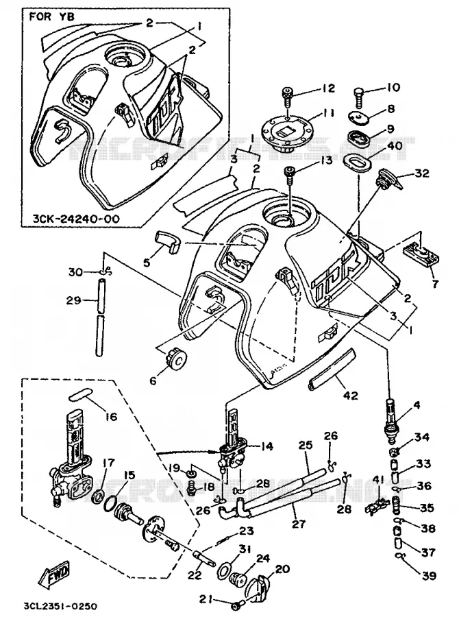 RESERVOIR A ESSENCE Yamaha MOTO 240 1990 TDR  TDR240