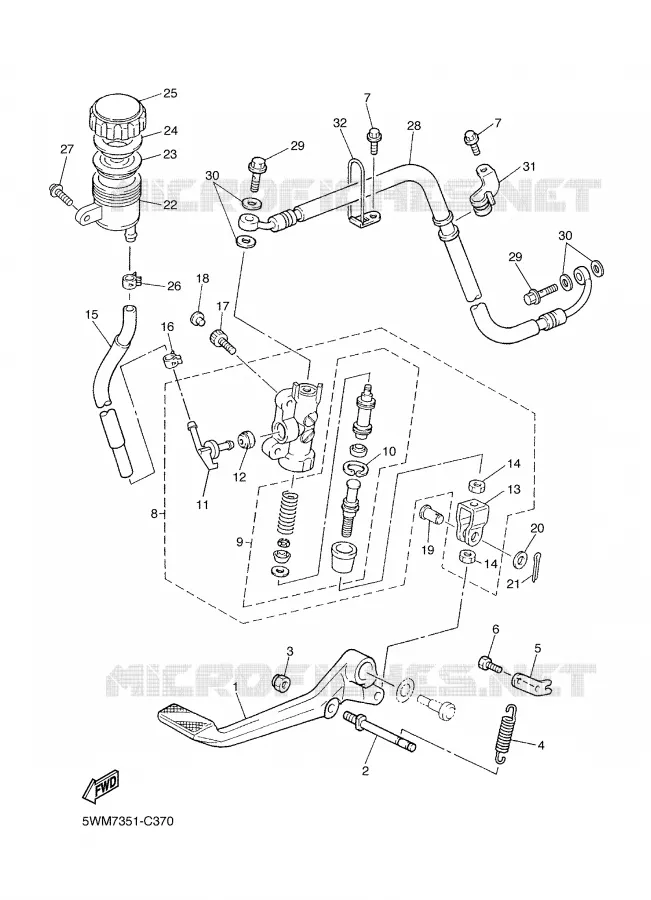 MAITRE CYLINDRE DE FREIN ARRIERE Yamaha MOTO 1300 2006 XJR  XJR1300V