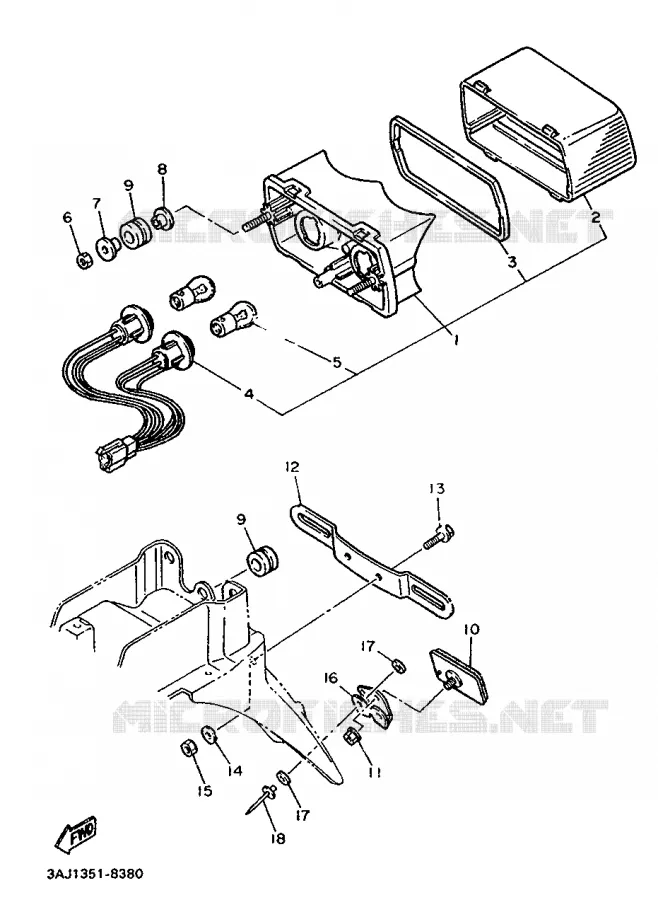 FEU ARRIERE Yamaha MOTO 600 1988 XTZ  XT600Z