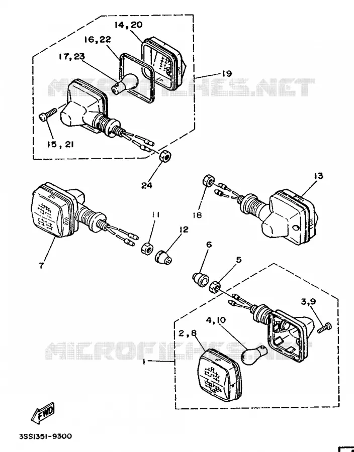 CLIGNOTANT Yamaha MOTO 125 1989 DTMX  DT125MX