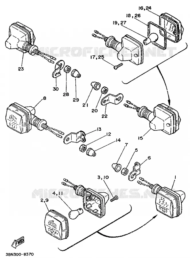 CLIGNOTANT Yamaha MOTO 125 1996 DTR  DT125R