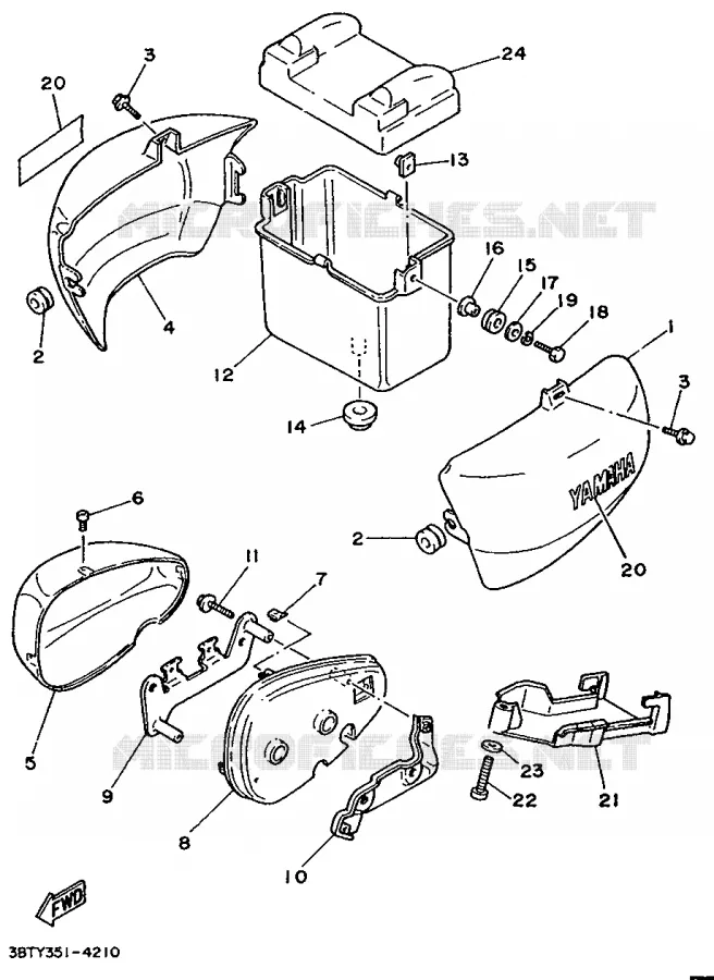 CACHE LATERAL - RESERVOIR D'HUILE Yamaha MOTO 535 1995 VIRAGO  XV535 (UP)