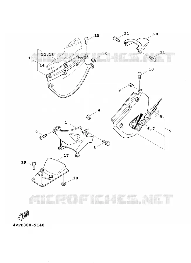 COUVERCLE LATERAL Yamaha SCOOTER 100 2001 BOOSTER  YW100E